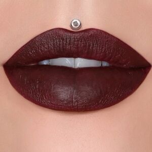 Jeffree Star Velvet Trap Lipstick In Communion Wine